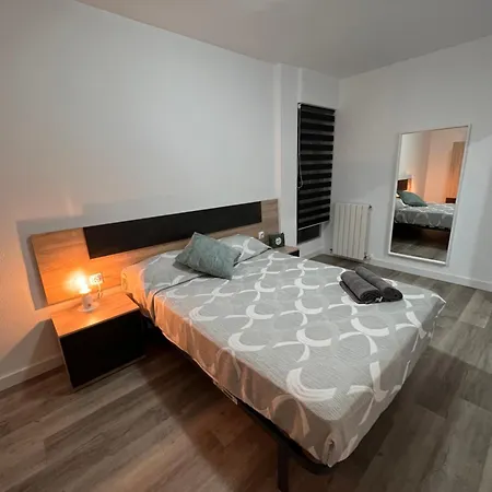 En Con Parking Apartamento Zaragoza