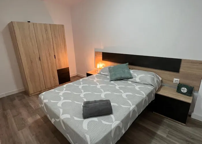 En Con Parking Apartment Zaragoza