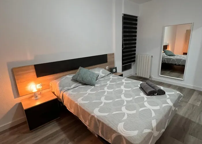 En Con Parking Apartment Zaragoza